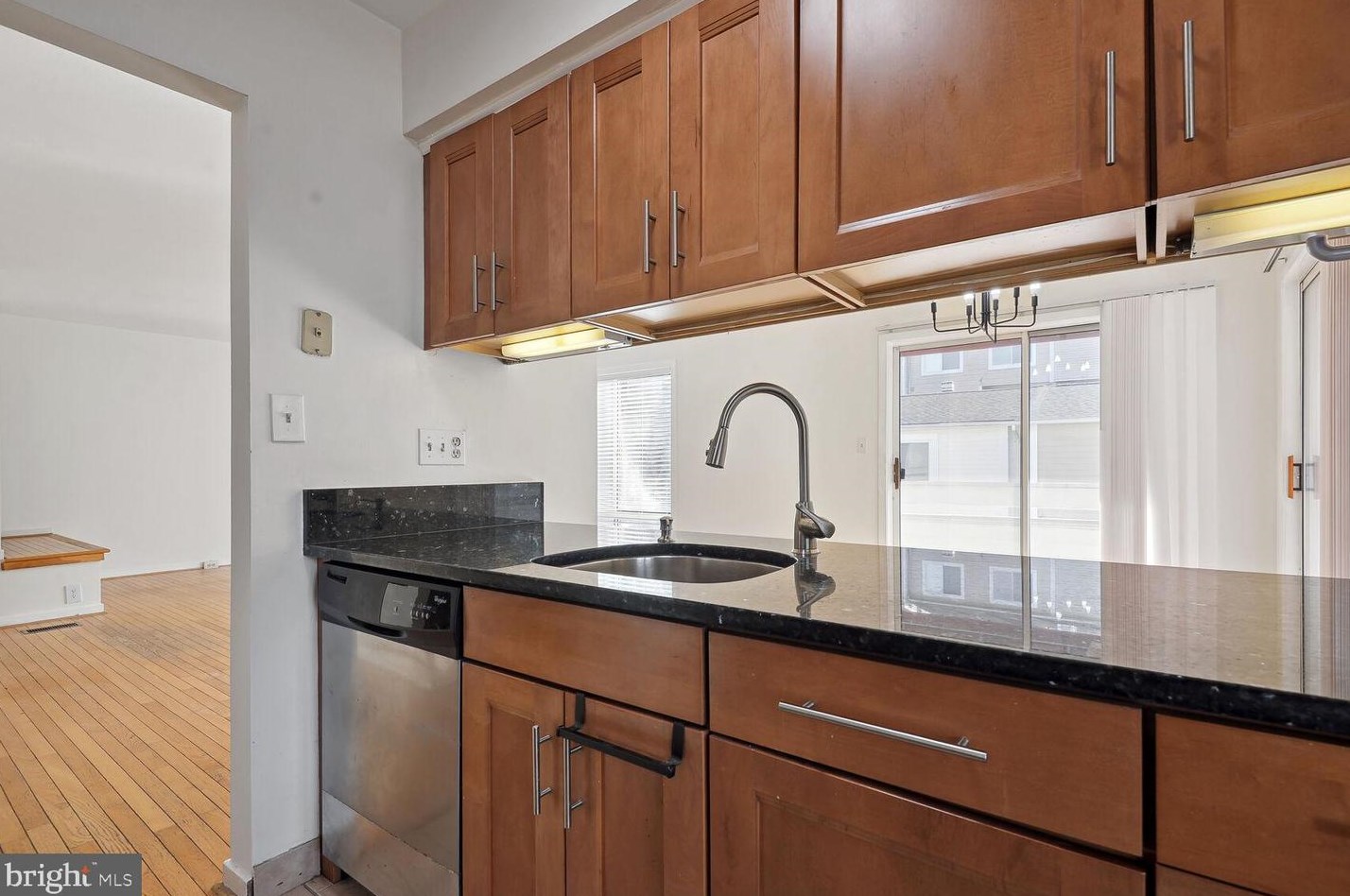 9873 Sailfish Ter, Gaithersburg MD  20886-4203 exterior