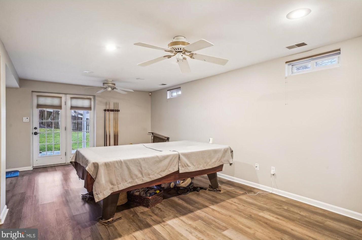 18520 Cape Jasmine Way, Gaithersburg MD  20879-4646 exterior