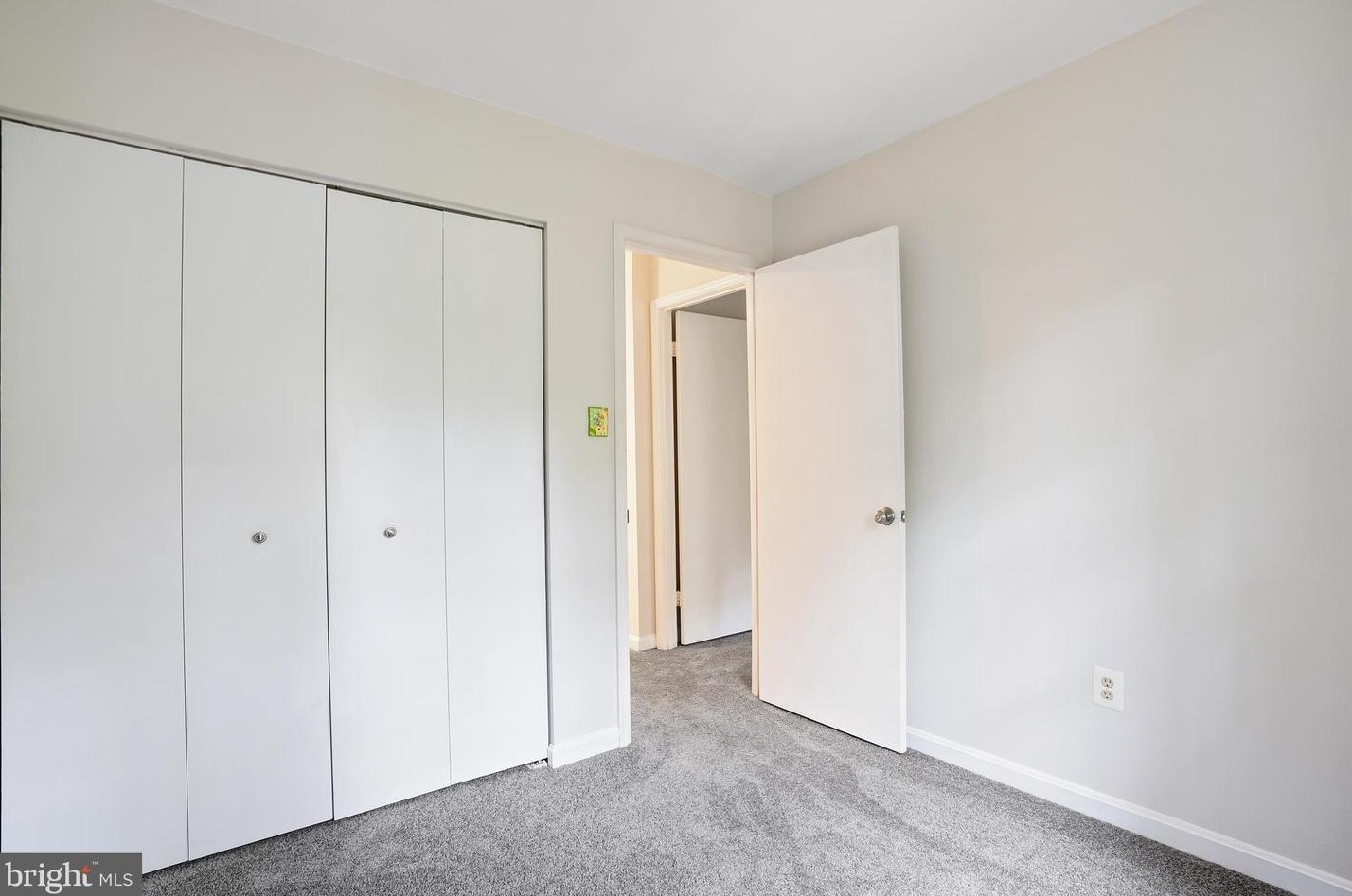 14629 Keeneland Cir, Gaithersburg MD 20878-3772 exterior