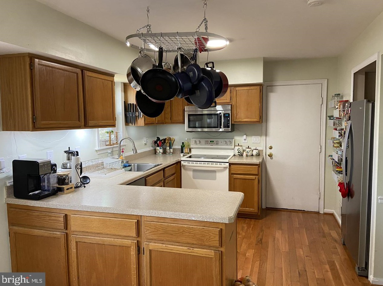 458 Bostwick Ln, Gaithersburg MD  20878-1944 exterior