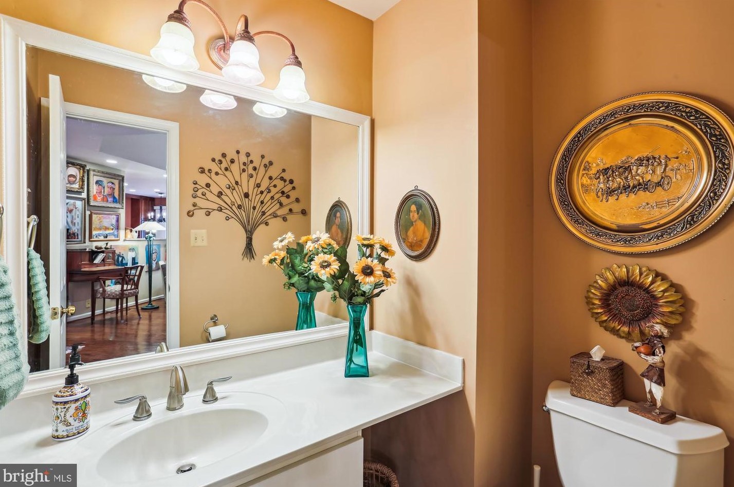 3 Bloomingdale Ct, Rockville MD 20852-5537 exterior