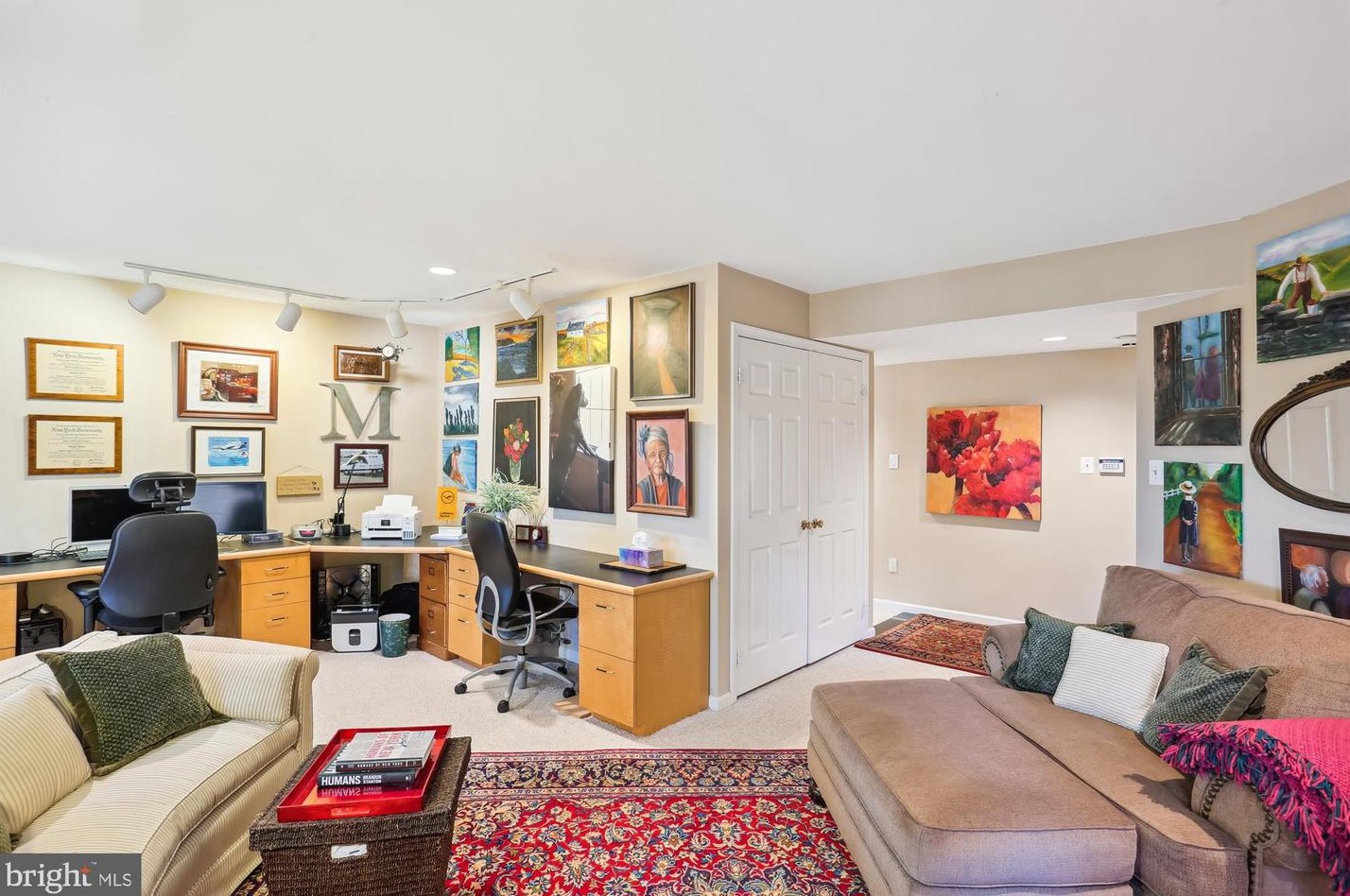 3 Bloomingdale Ct, Rockville MD 20852-5537 exterior