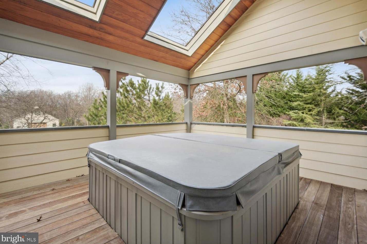 12716 Split Creek Ct, Gaithersburg MD  20878-5900 exterior