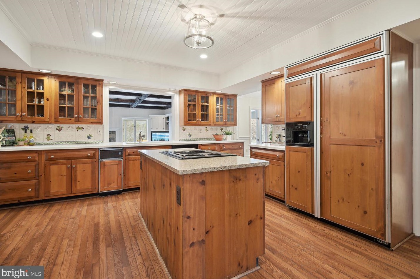 12716 Split Creek Ct, Gaithersburg MD  20878-5900 exterior