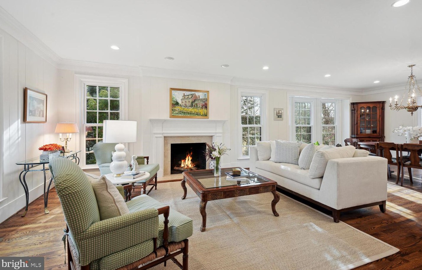 12716 Split Creek Ct, Gaithersburg MD  20878-5900 exterior