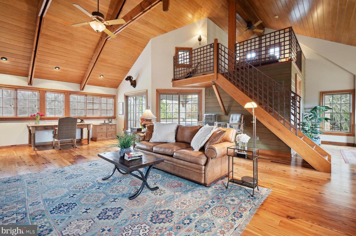 12716 Split Creek Ct, Gaithersburg MD  20878-5900 exterior