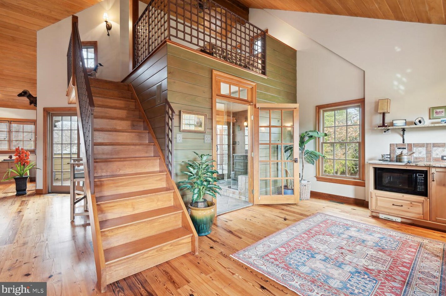 12716 Split Creek Ct, Gaithersburg MD  20878-5900 exterior