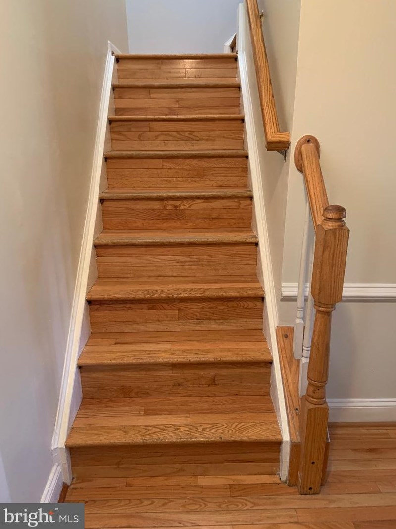 9409 Royal Bonnet Ter, Gaithersburg MD  20886-0453 exterior