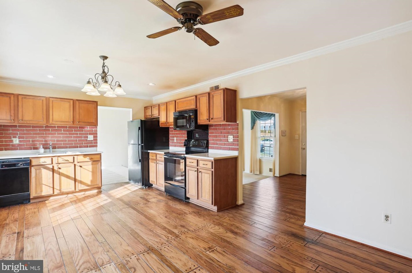 17 Redding Ridge Dr, Gaithersburg MD  20878-2625 exterior