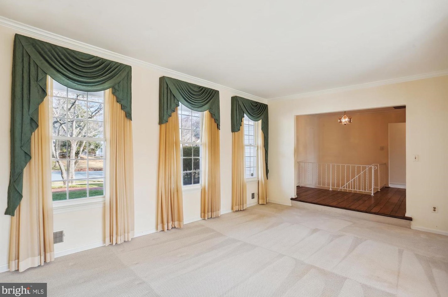 17 Redding Ridge Dr, Gaithersburg MD  20878-2625 exterior