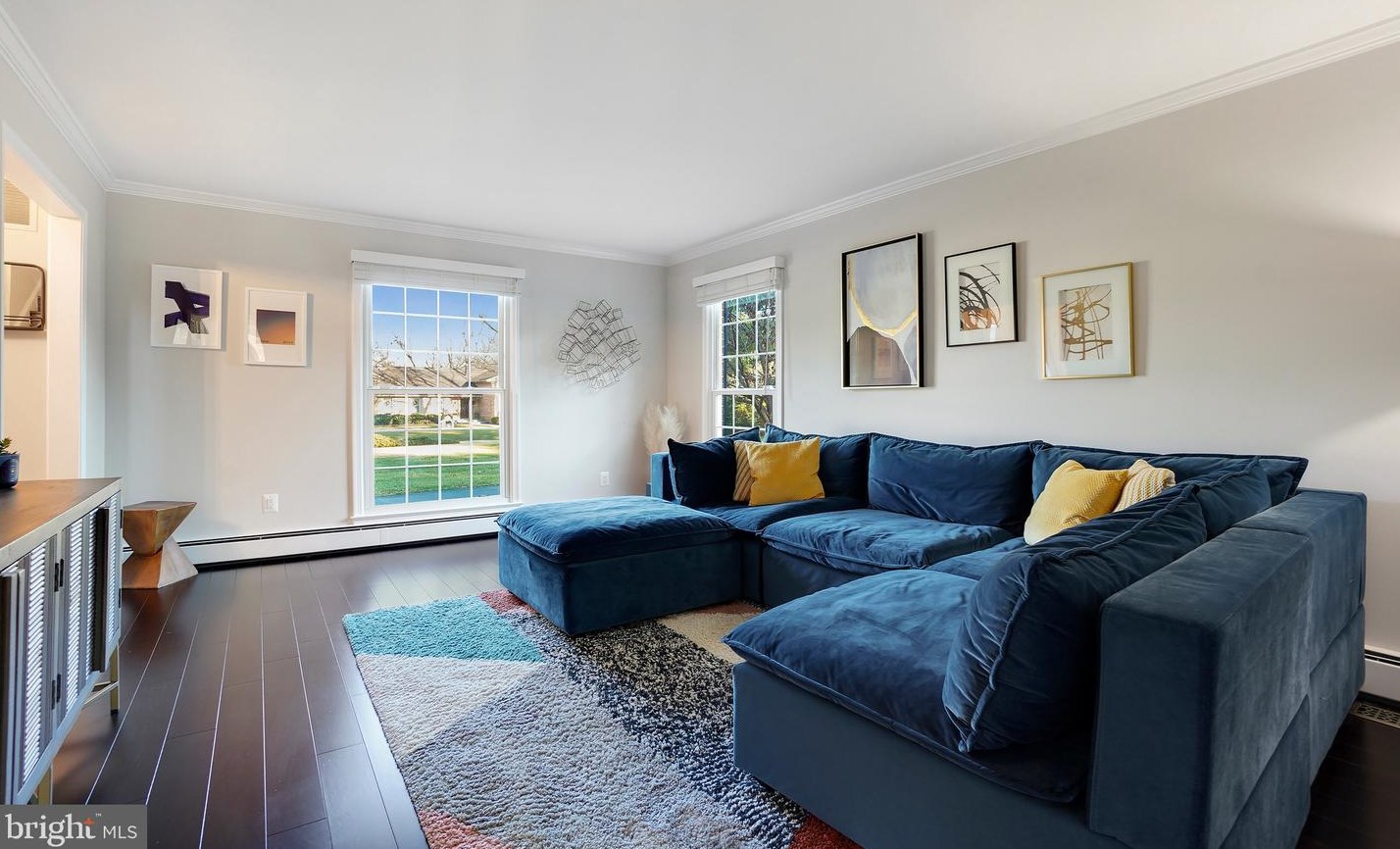 20910 Lochaven Ct, Gaithersburg MD  20882-4467 exterior