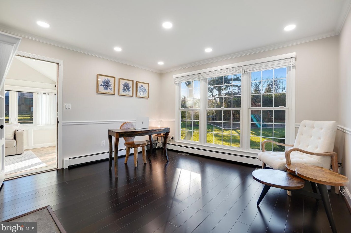 20910 Lochaven Ct, Gaithersburg MD  20882-4467 exterior