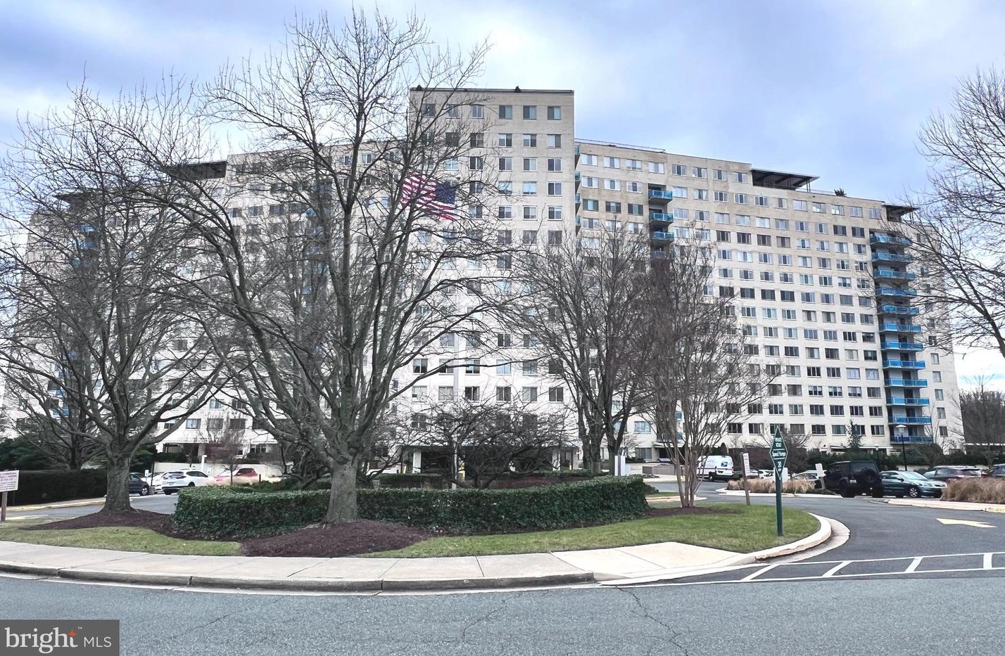 10500 Rockville Pike, Rockville MD  20852-3359 exterior