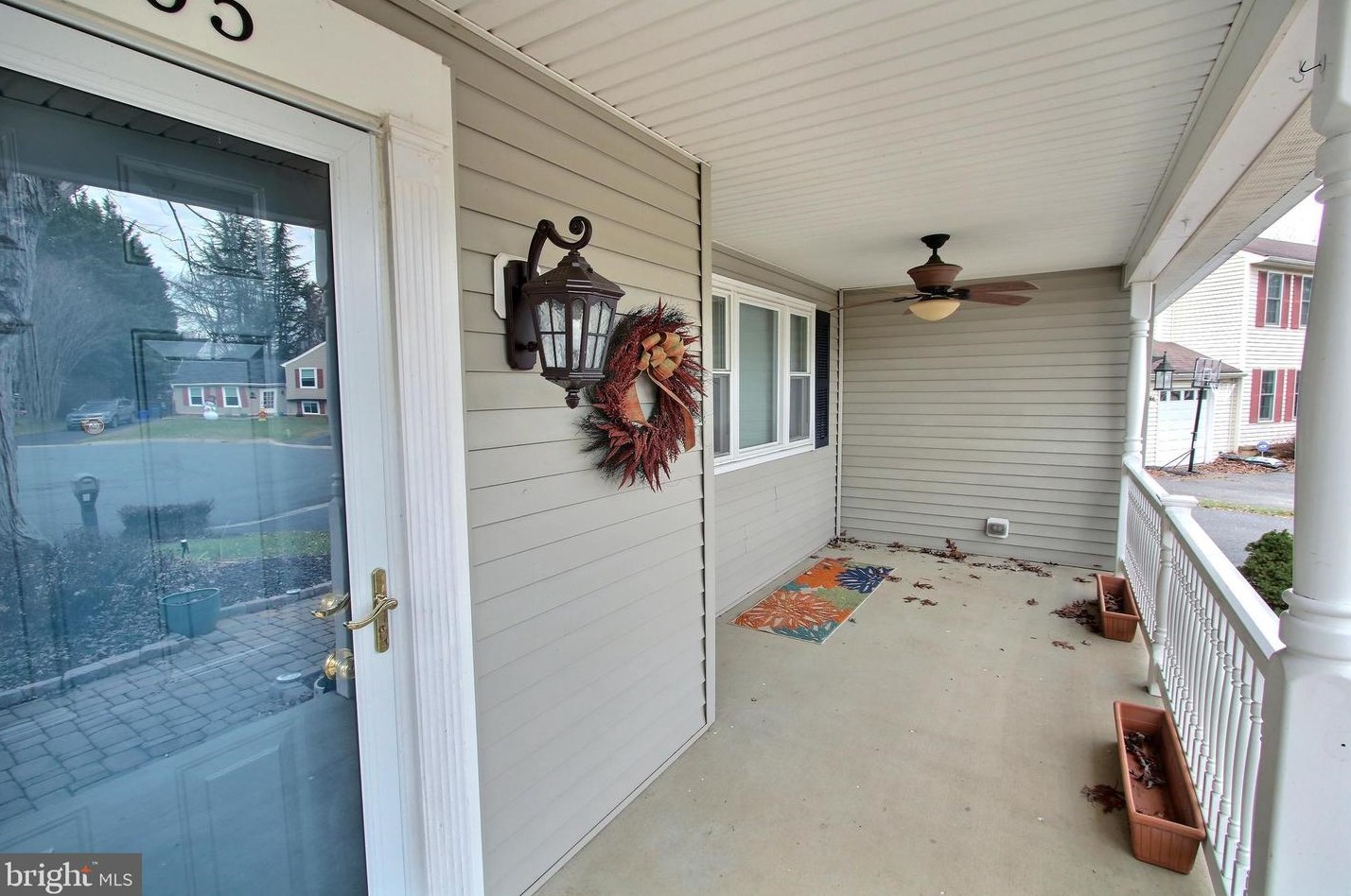 19505 Ridge Heights Dr, Gaithersburg MD  20879-1657 exterior