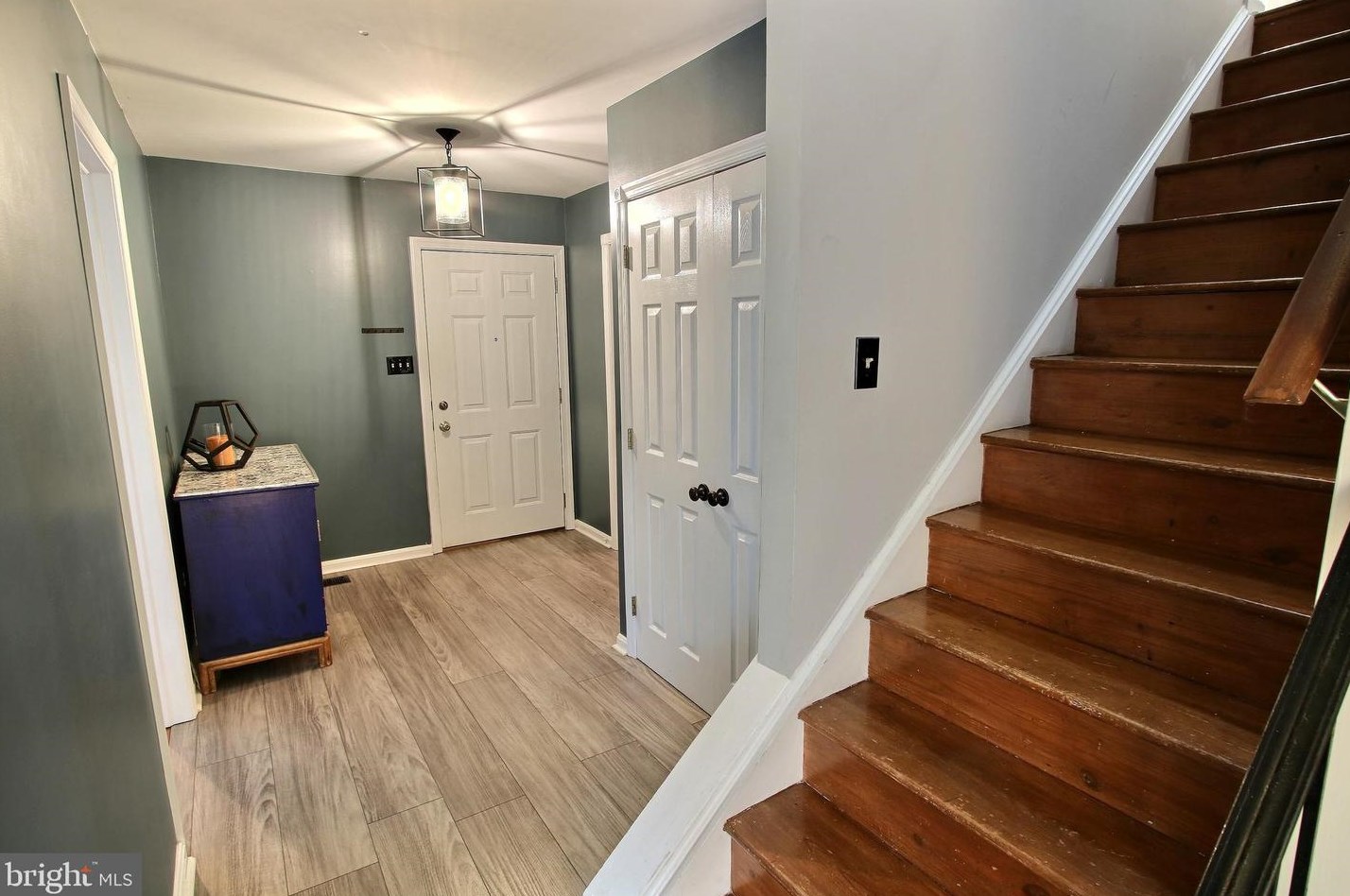 19505 Ridge Heights Dr, Gaithersburg MD  20879-1657 exterior