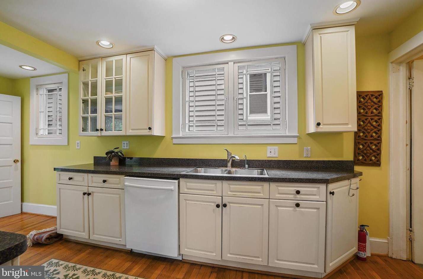 317 Boyd Ave, Silver Spring MD 20912-5404 exterior