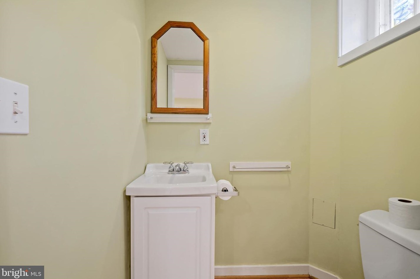 317 Boyd Ave, Silver Spring MD 20912-5404 exterior