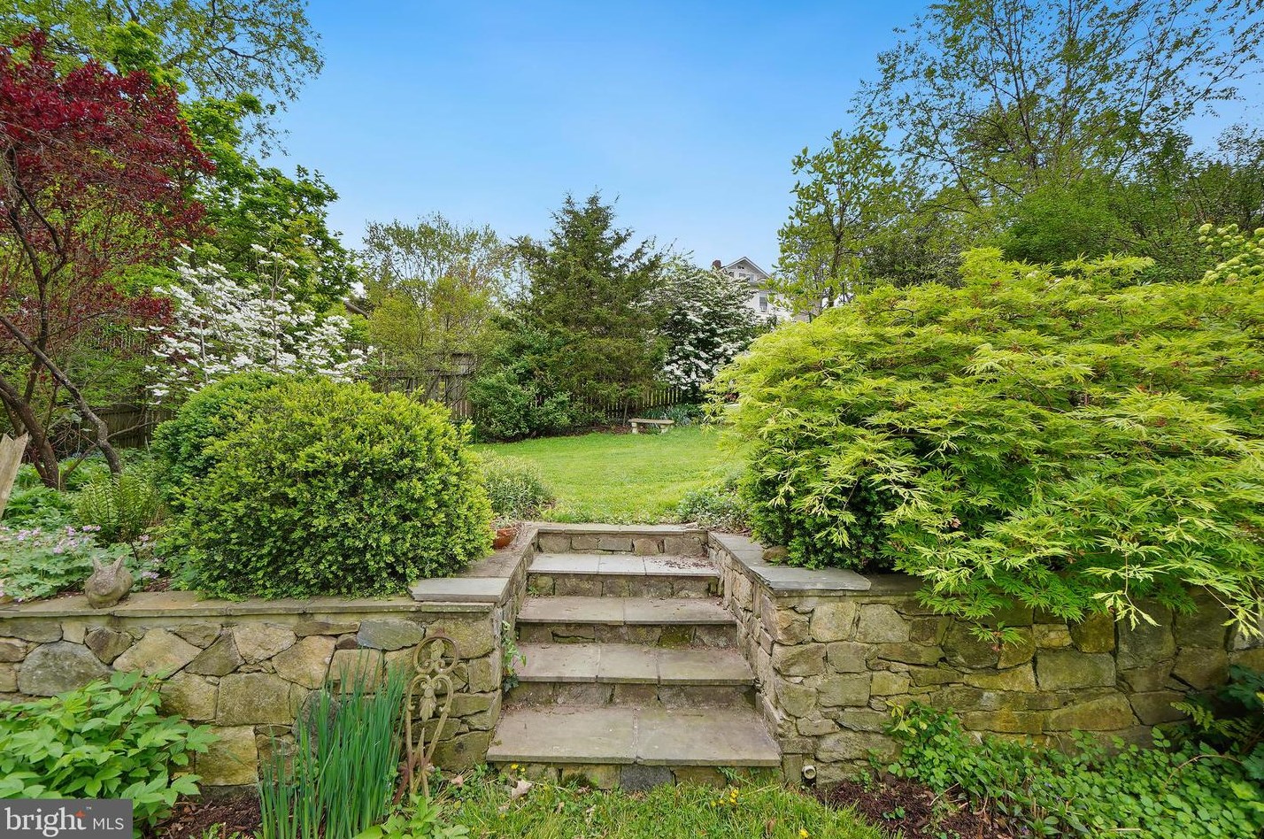 317 Boyd Ave, Silver Spring MD 20912-5404 exterior