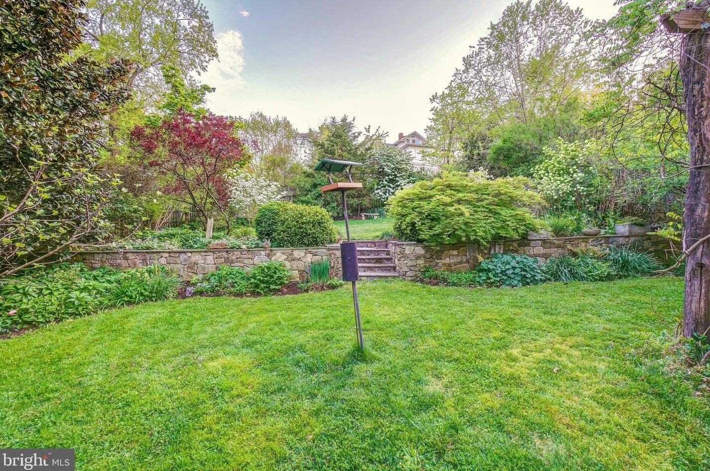 317 Boyd Ave, Silver Spring MD 20912-5404 exterior