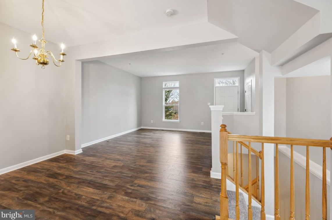 12016 Chestnut Glen Rd, Clarksburg MD  20871-4429 exterior