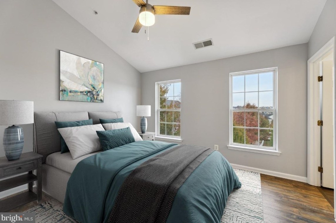 12016 Chestnut Glen Rd, Clarksburg MD  20871-4429 exterior