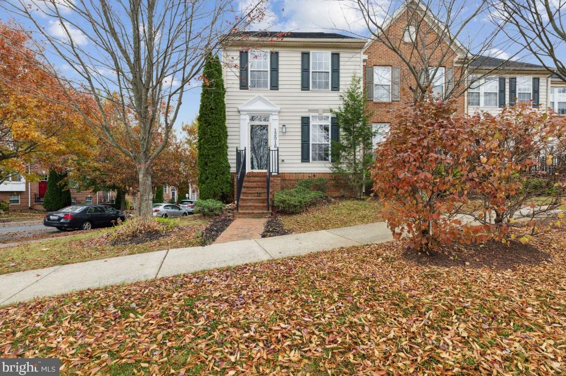 12016 Chestnut Glen Rd, Clarksburg MD  20871-4429 exterior