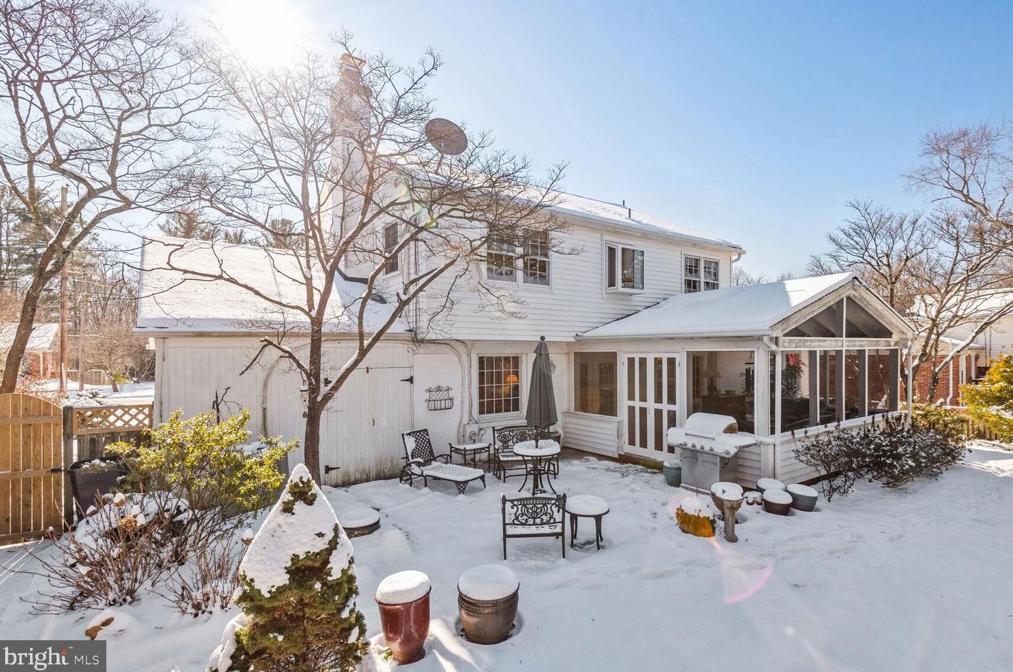 516 Mannakee St, Rockville MD 20850-2143 exterior