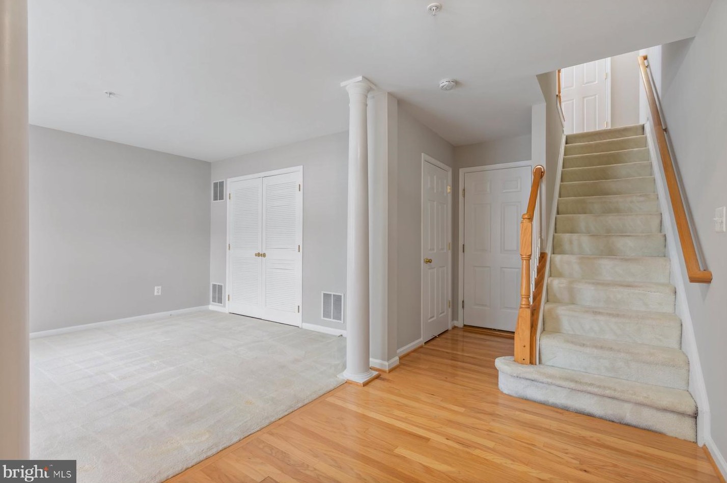 9702 Washingtonian Blvd, Gaithersburg MD  20878-7302 exterior