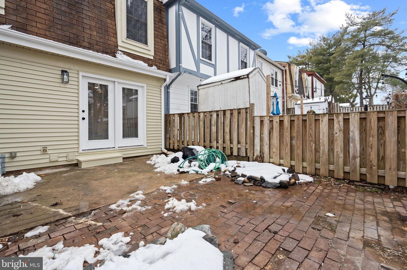 28 County Ct, Gaithersburg MD  20878-2811 exterior