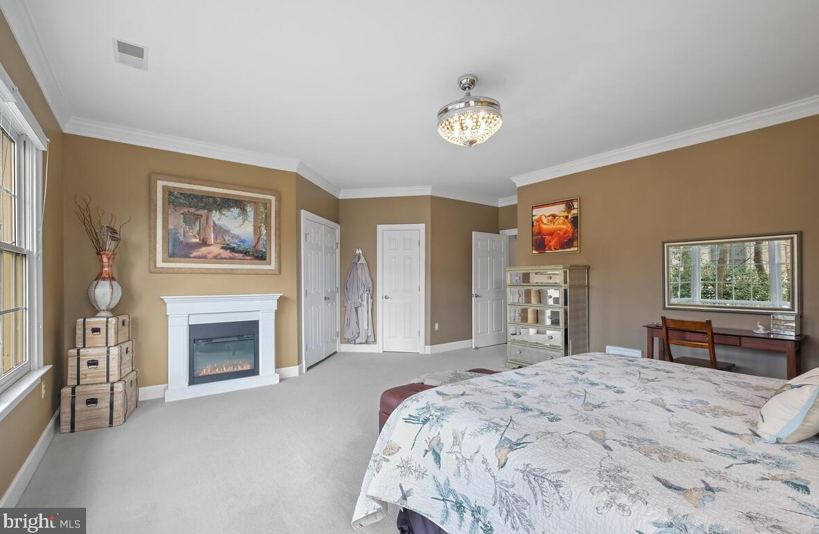 135 Treehaven St, Gaithersburg MD  20878-5748 exterior