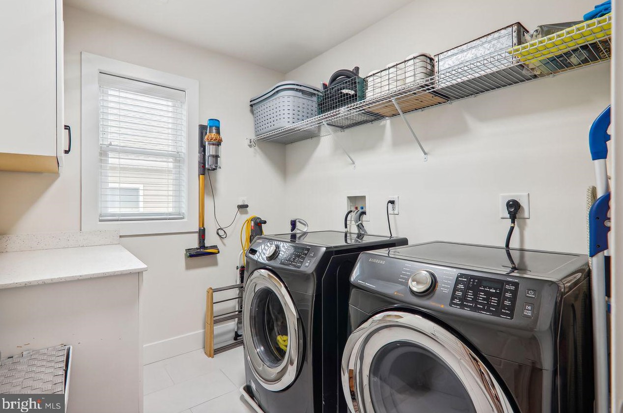 18613 Strawberry Knoll Rd, Gaithersburg MD  20879 exterior