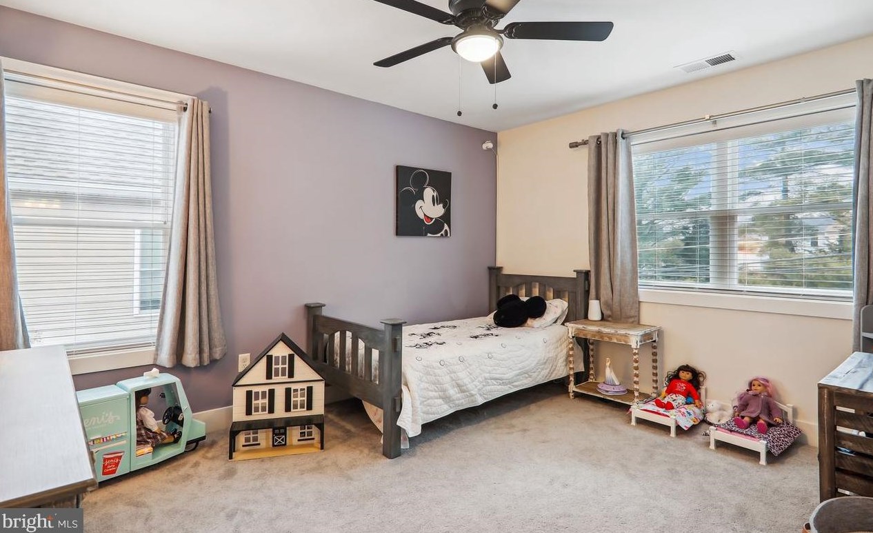 18613 Strawberry Knoll Rd, Gaithersburg MD  20879 exterior