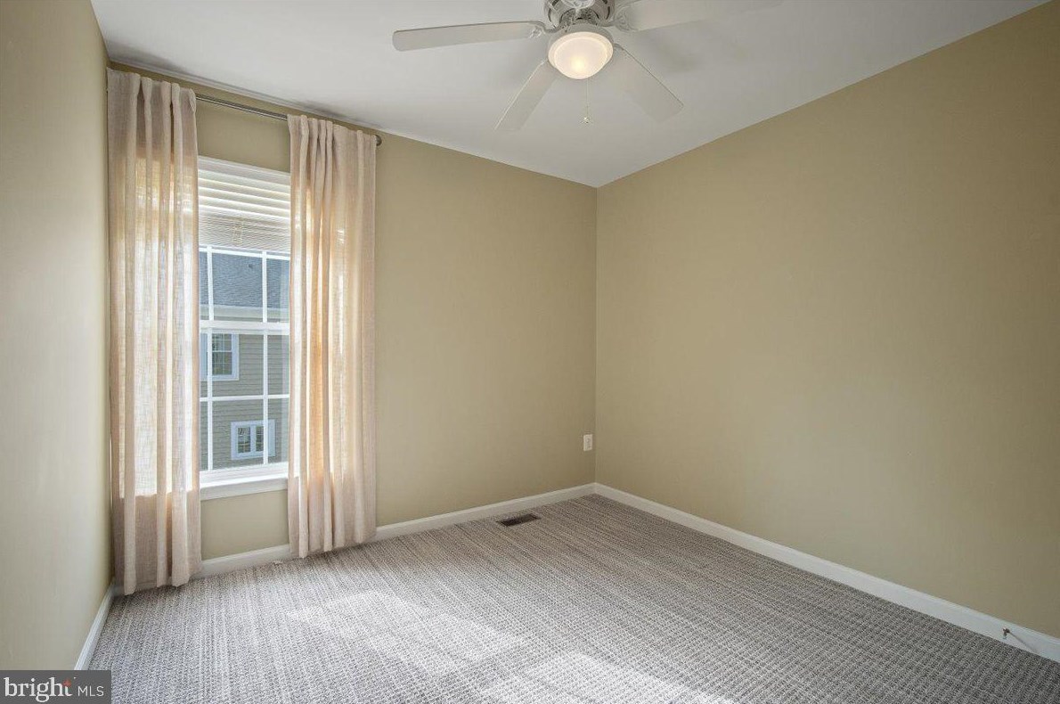 607 Gatestone St, Gaithersburg MD  20878-2187 exterior