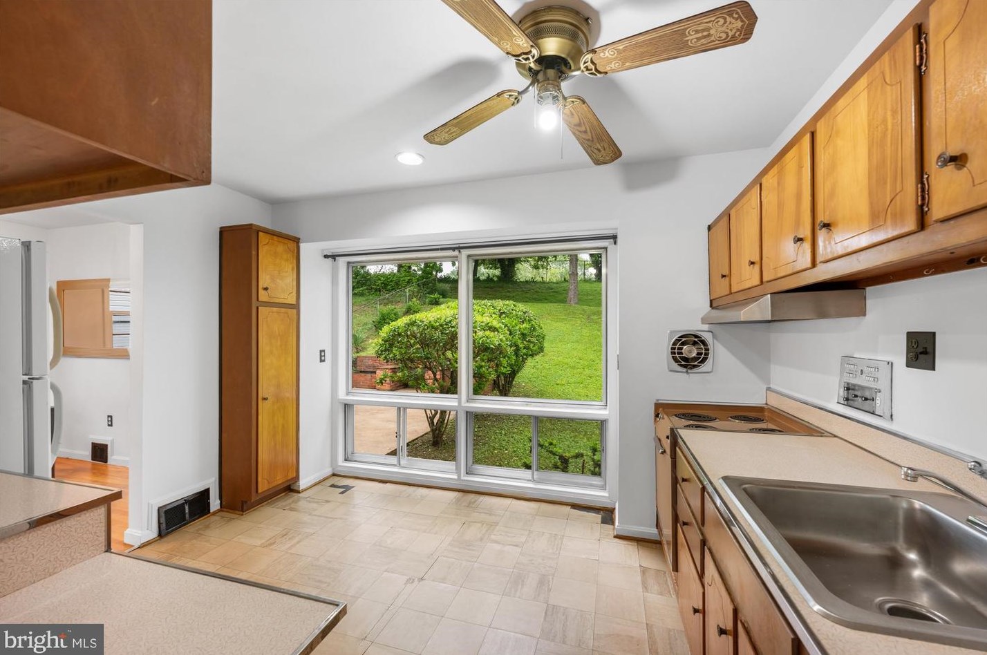 12503 Barbara Rd, Silver Spring MD 20906-4434 exterior