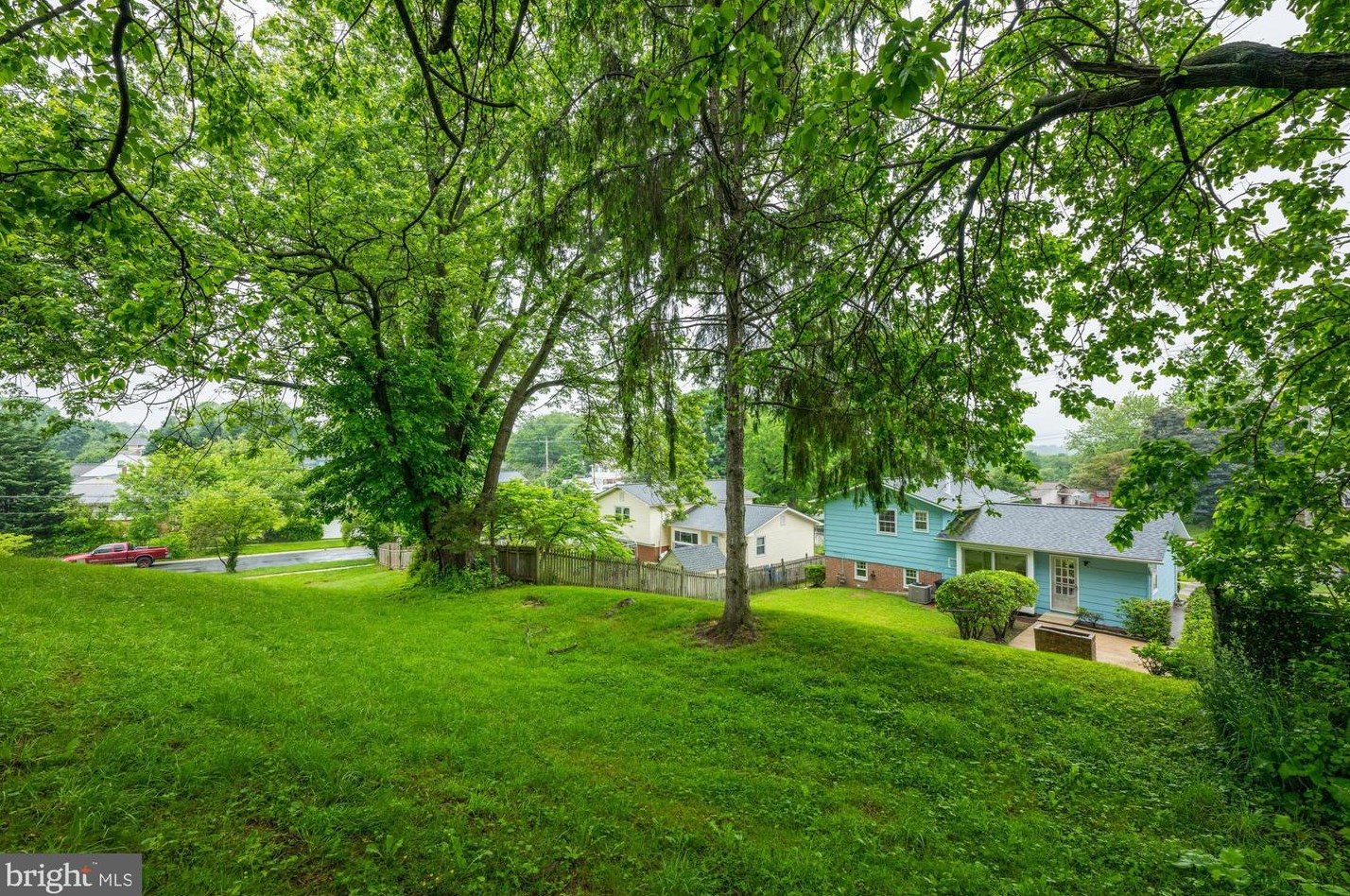 12503 Barbara Rd, Silver Spring MD 20906-4434 exterior