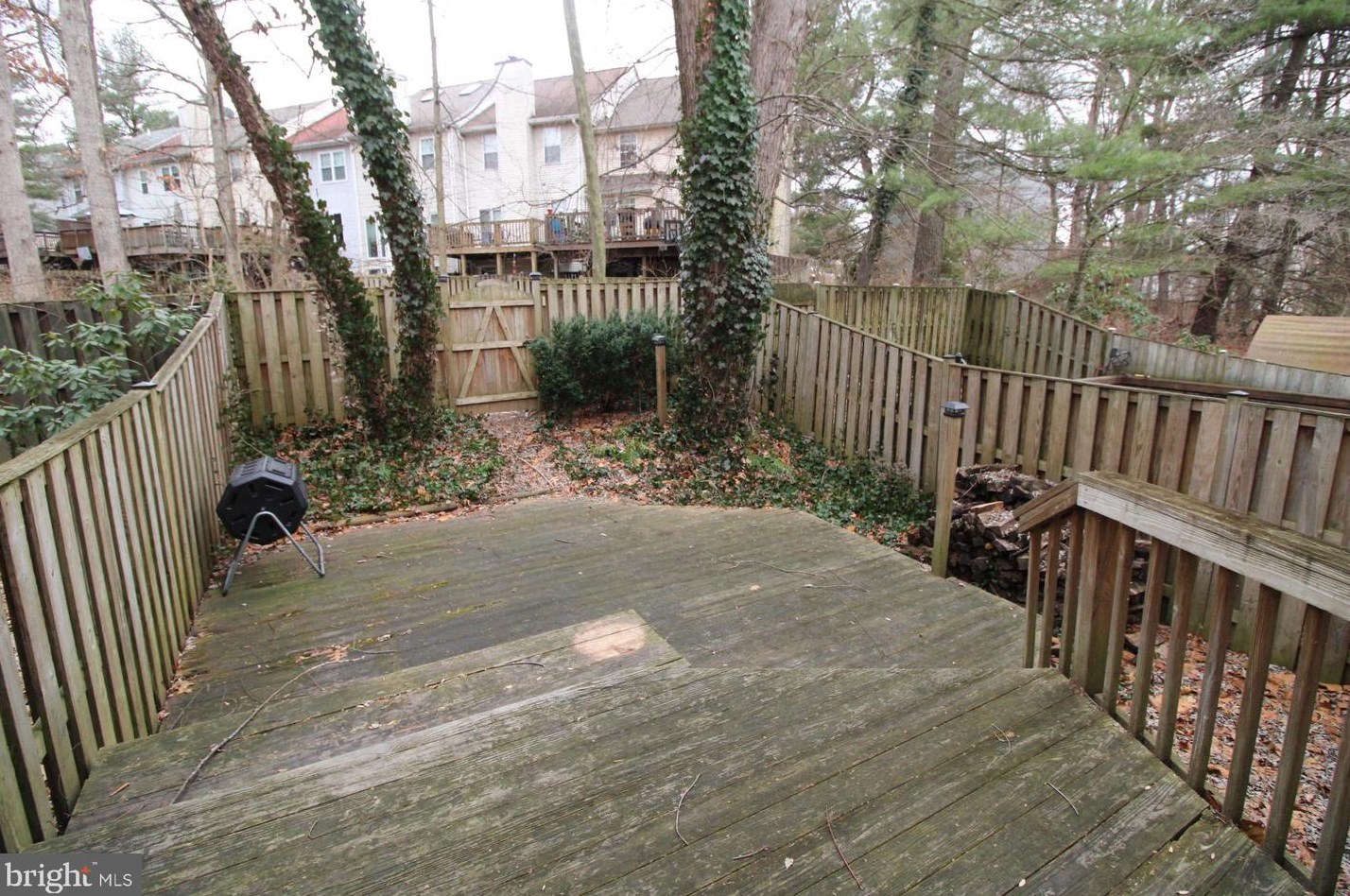 1602 Tanyard Hill Rd, Gaithersburg MD 20879-3210 exterior