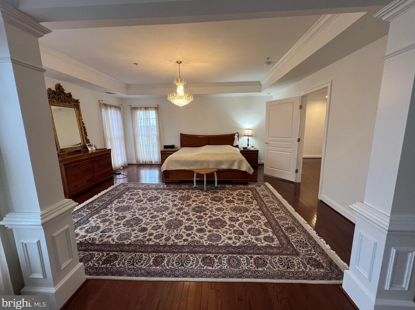 200 Long Trail Ln, Rockville MD 20850-7771 exterior