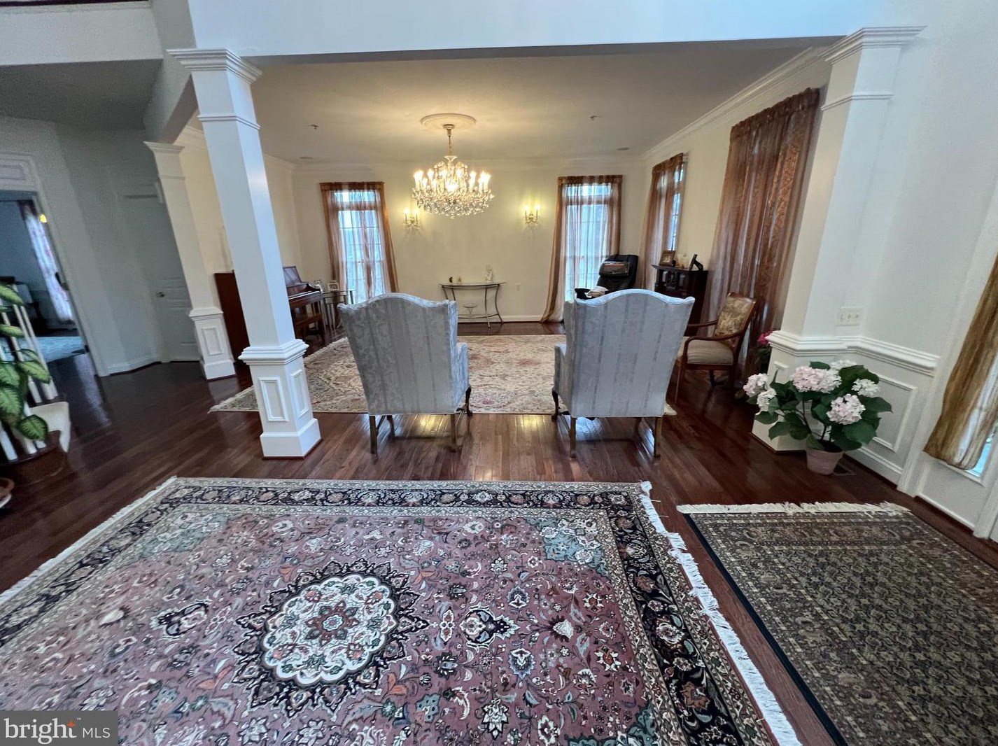 200 Long Trail Ln, Rockville MD 20850-7771 exterior