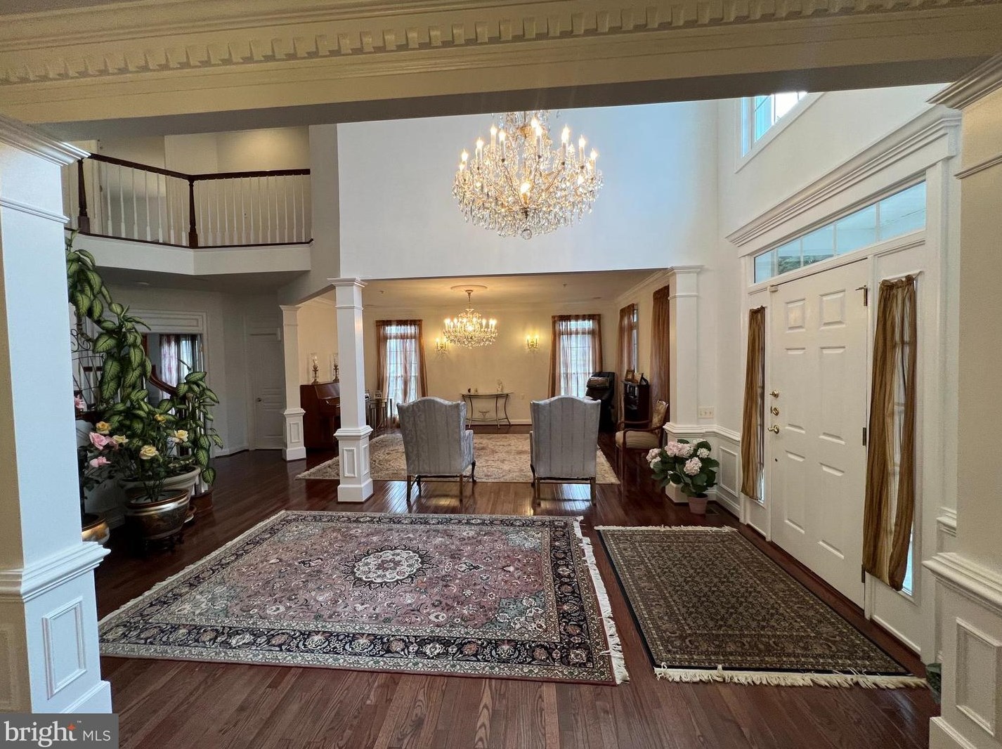 200 Long Trail Ln, Rockville MD 20850-7771 exterior