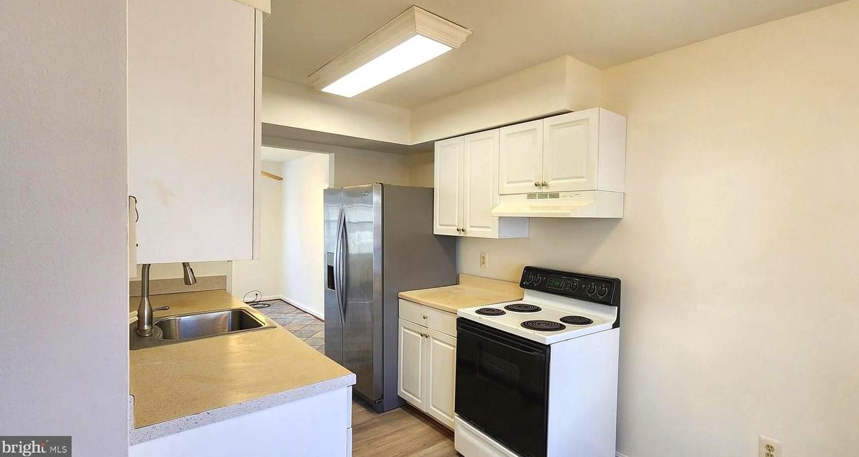 14642 Keeneland Cir, Gaithersburg MD  20878-3779 exterior