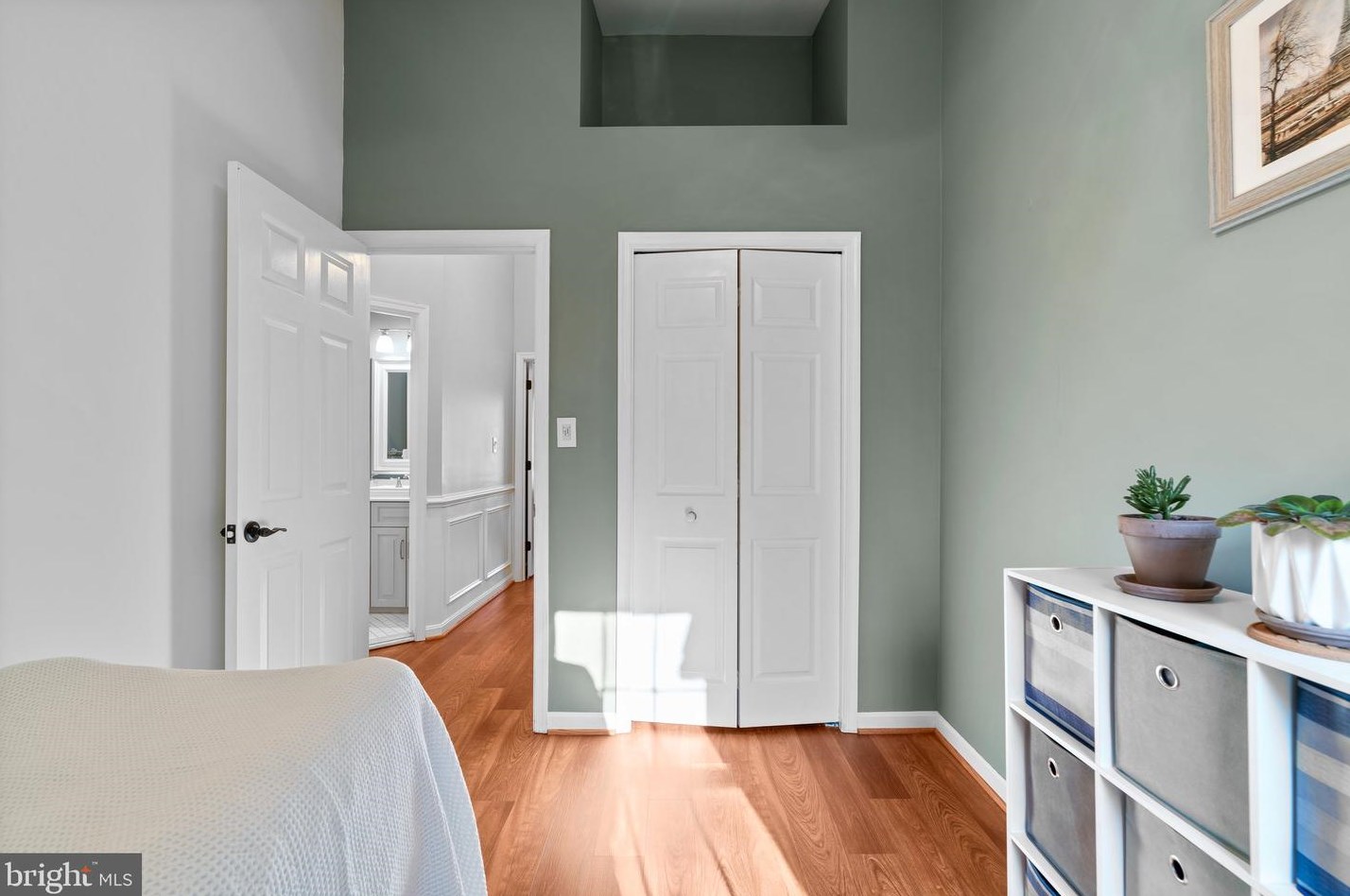 8628 Fountain Valley Dr, Gaithersburg MD  20886-5673 exterior