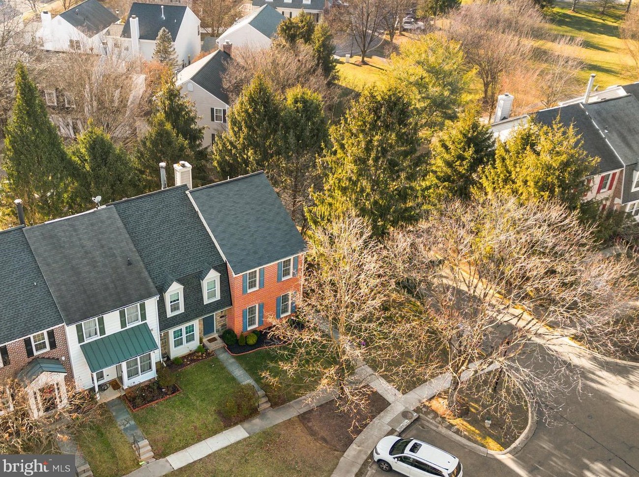 8628 Fountain Valley Dr, Gaithersburg MD  20886-5673 exterior