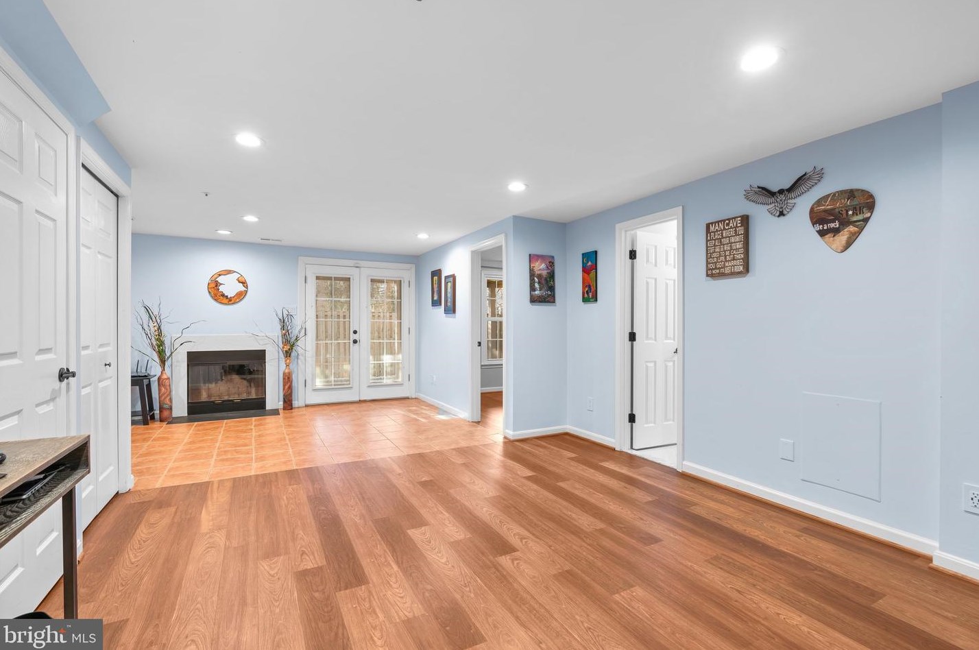 8628 Fountain Valley Dr, Gaithersburg MD  20886-5673 exterior