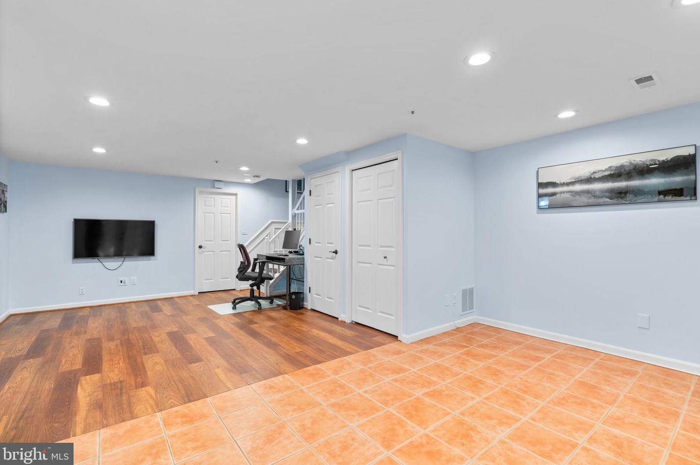 8628 Fountain Valley Dr, Gaithersburg MD  20886-5673 exterior