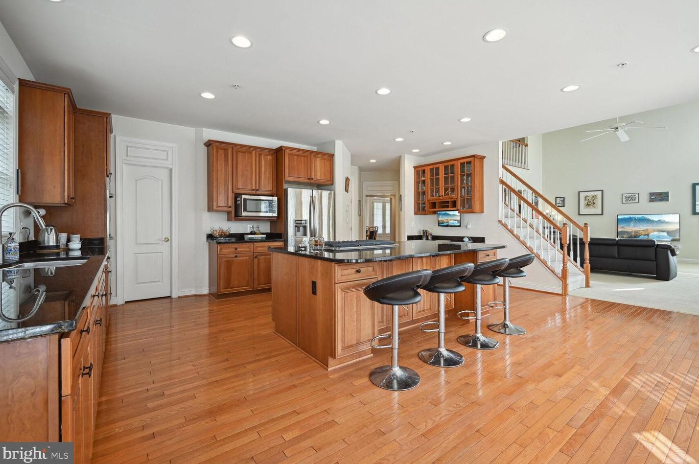 17610 Auburn Village Dr, Sandy Spring MD  20860-1045 exterior