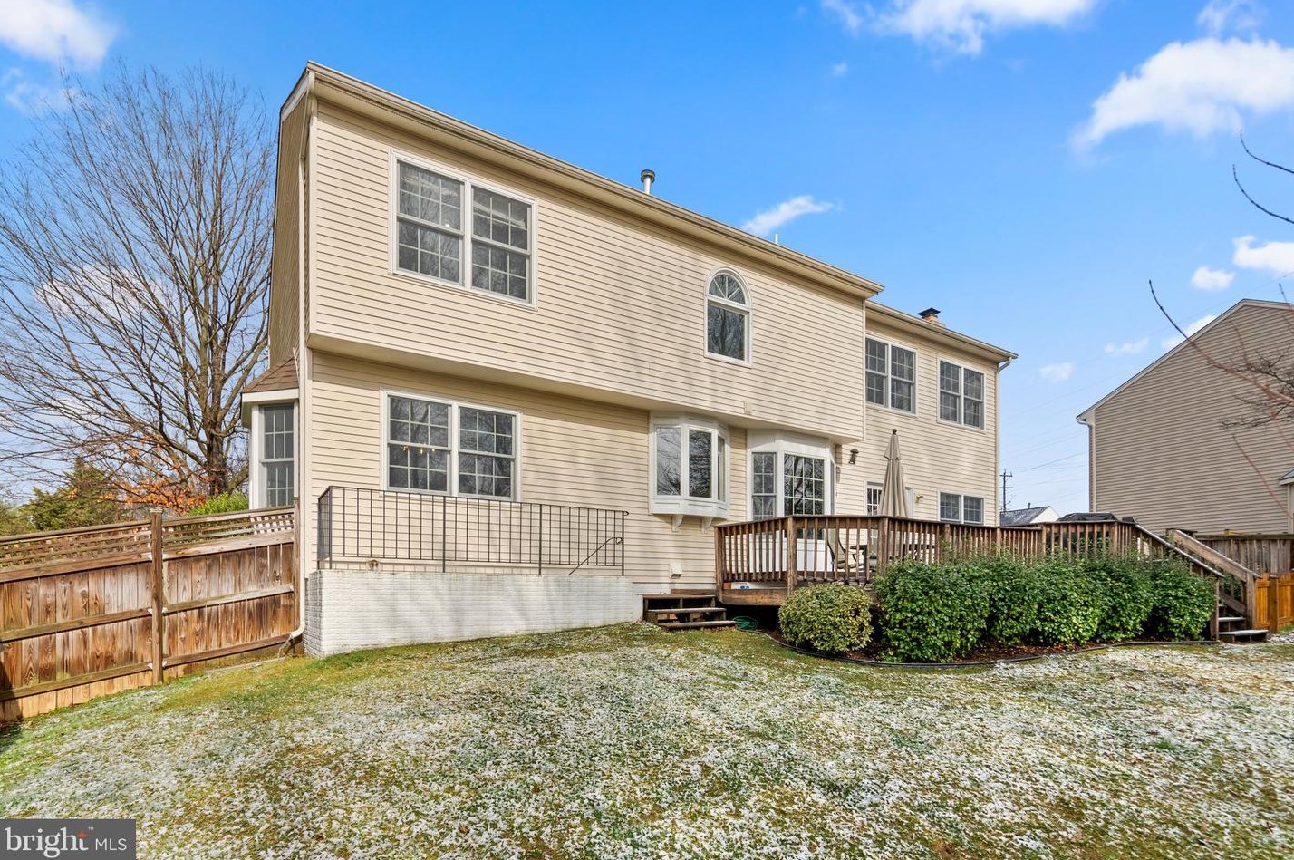 4208 Thorncroft Ter, Olney MD  20832-2950 exterior