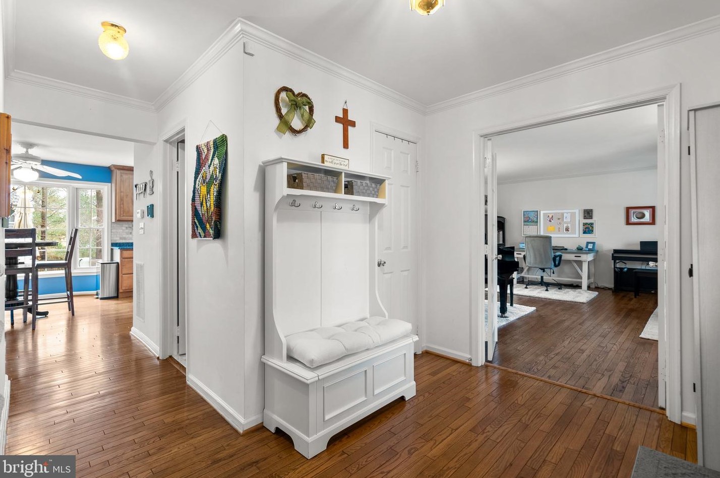 4208 Thorncroft Ter, Olney MD  20832-2950 exterior