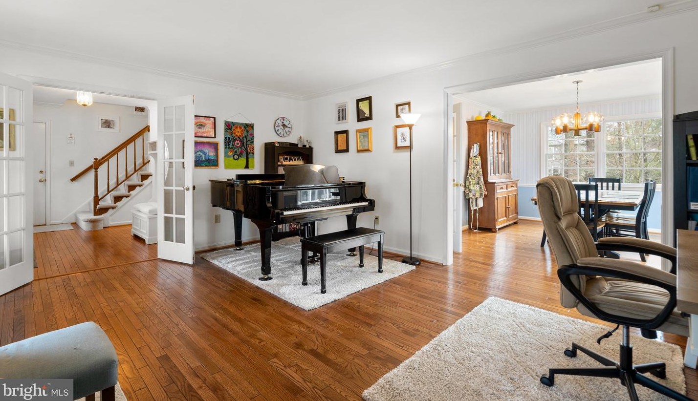 4208 Thorncroft Ter, Olney MD  20832-2950 exterior