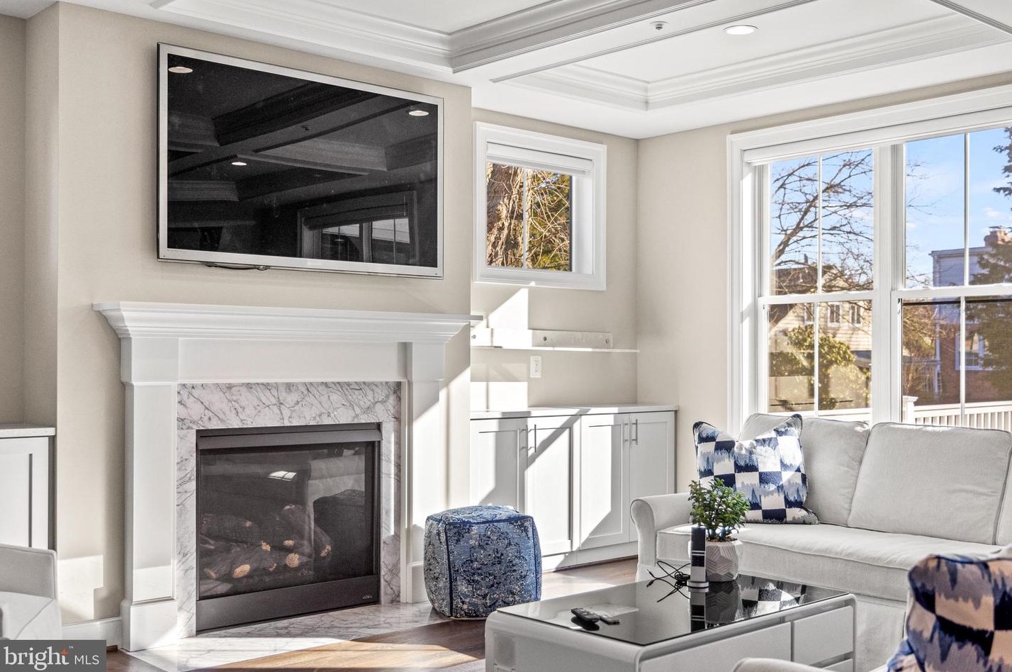 5816 Kingswood Rd, Bethesda MD 20814-1822 exterior