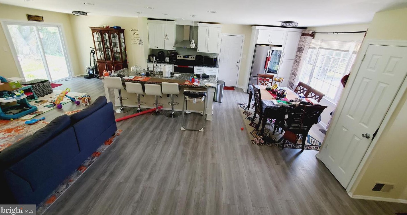 25004 Woodfield School Rd, Gaithersburg MD  20882-3711 exterior